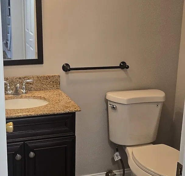 1688 Queensbury Cir #0 — Photo 12