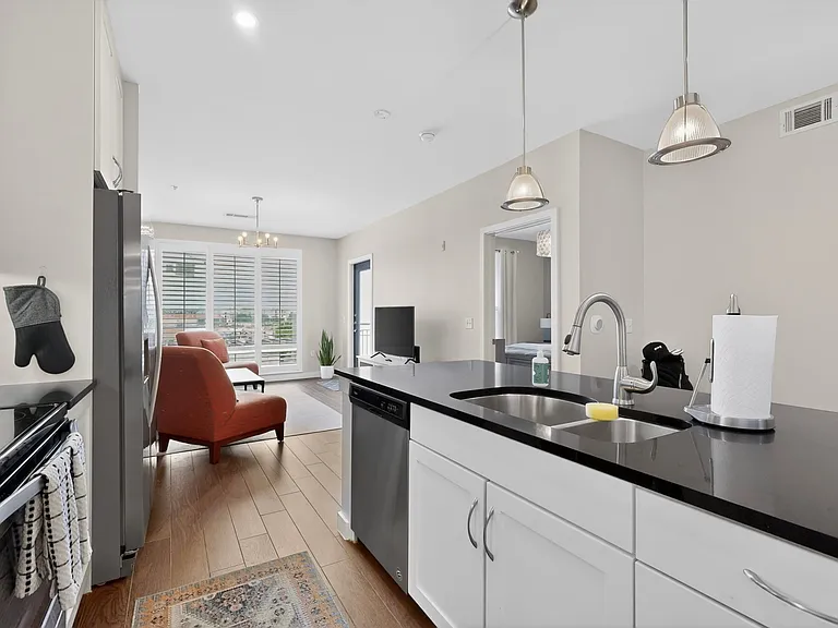 5609 Smu Blvd #306 — Photo 7