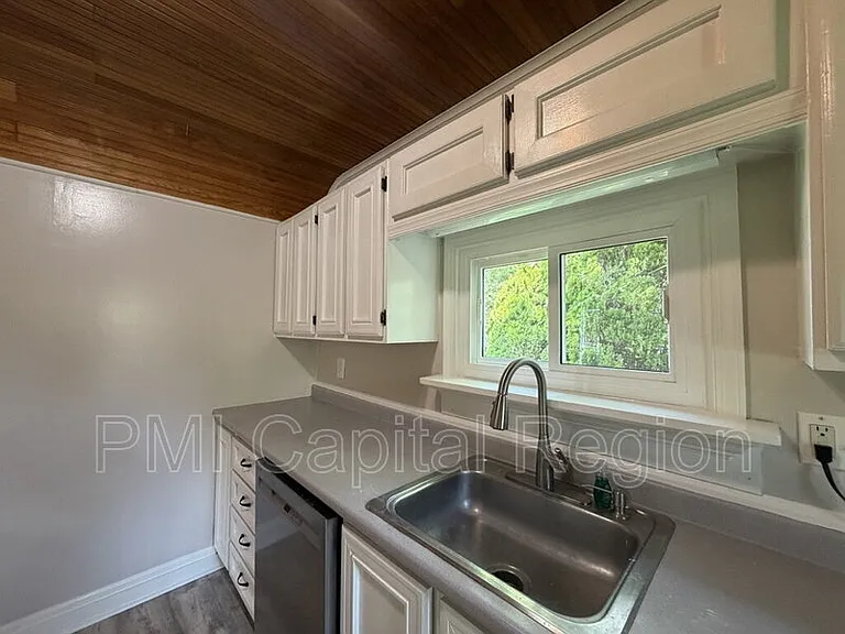 11303 Dewey Rd — Photo 13