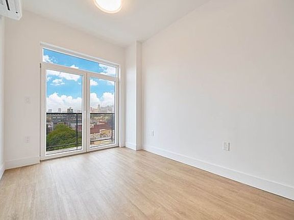 3rd image of 82 4th Ave Unit 4D
