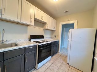 76 Vassar Ave #3C, Newark, NJ 07112