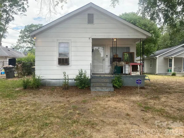 901 Indiana St, Kannapolis, NC 28083