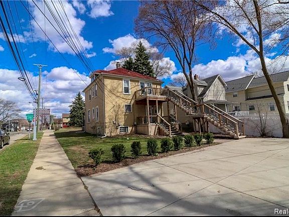 2nd image of 802 S Lafayette Ave Unit 2UPPER