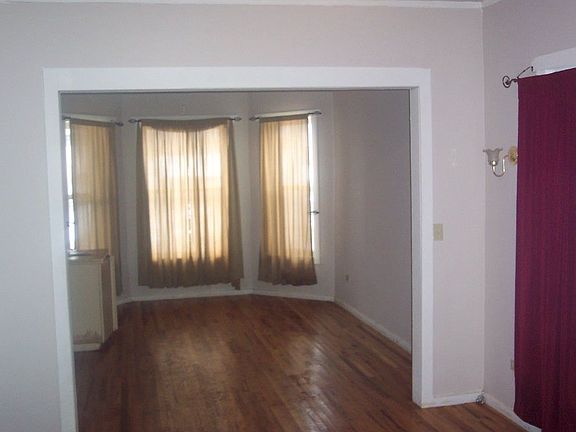 1st Floor Living / Dining Room