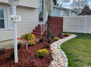 534 E Washington Ave, Woodbridge, NJ 07095