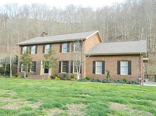 191 Cedar Creek Rd, Pikeville, KY 41501
