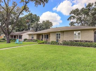 5422 Wigton Dr, Houston, TX 77096