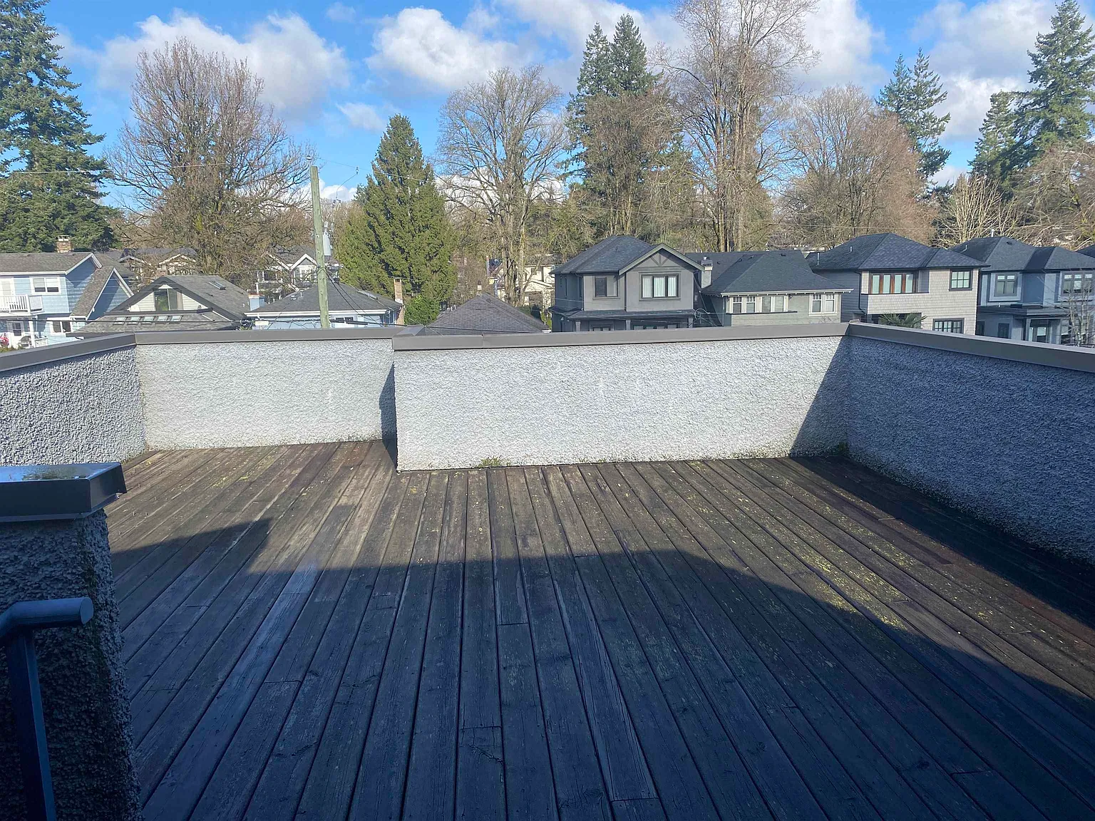 4 bed, 2200 sqft, $6,800 — Photo 4