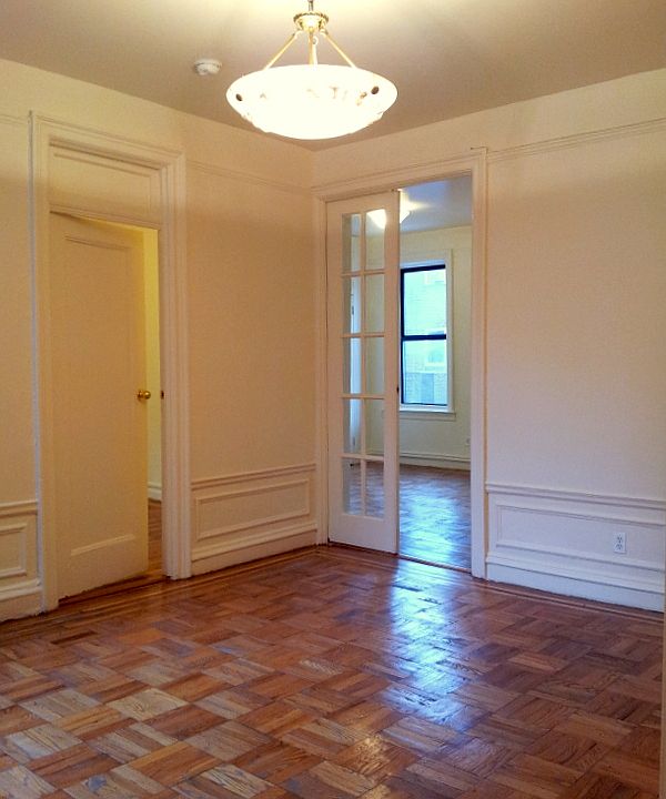2nd image of 609 W 186th St APT 41