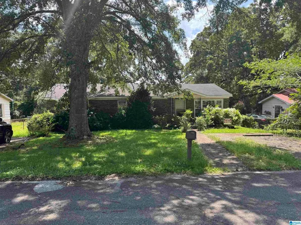 132 Burk Ln, Talladega, AL 35160