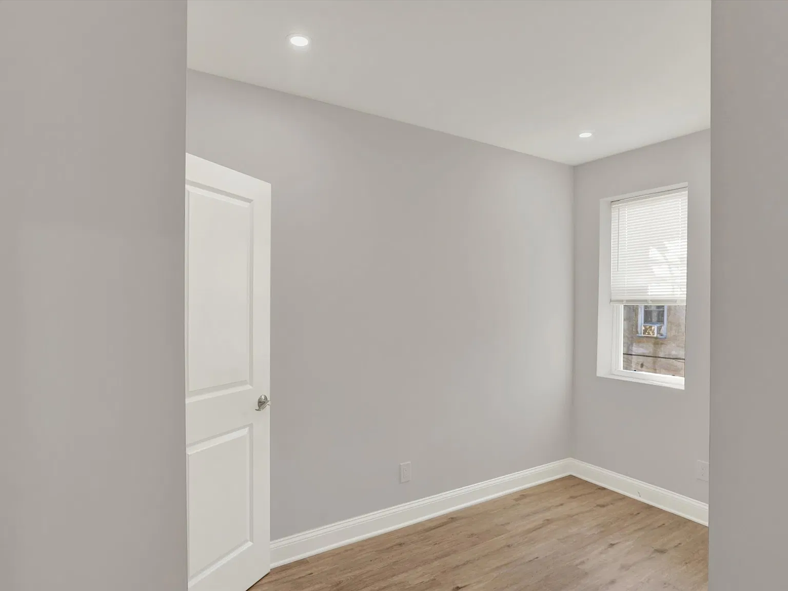 3 bed, 1524 sqft, $2,300 — Photo 4