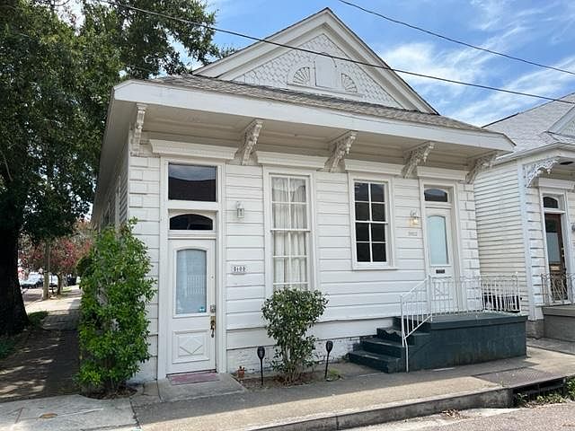 1st image of 5602 Camp St #1