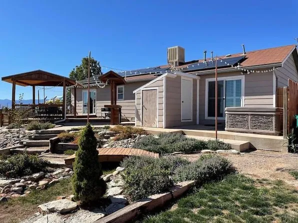 990 Q St, Penrose, CO 81240