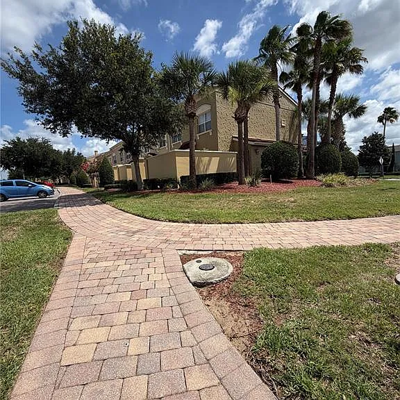 2404 Bella Vista Dr — Photo 4