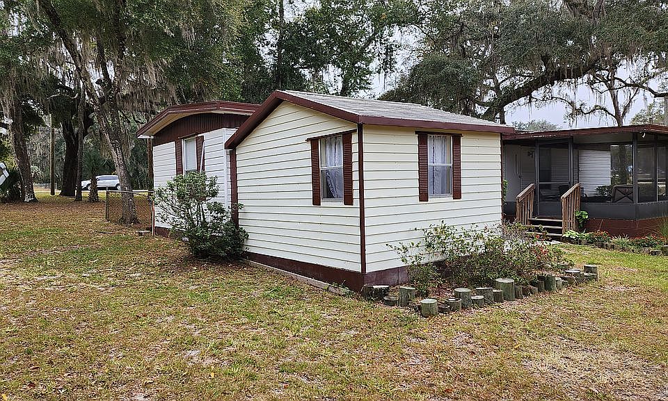 651 3rd Ave, Welaka, FL 32193 Zillow