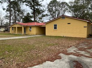 1407 Pine St, Waycross, GA 31503