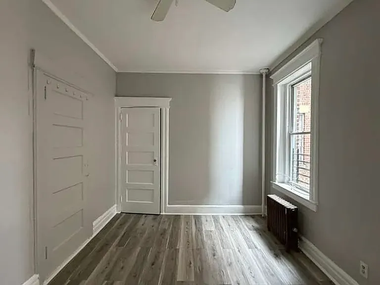 225-227 Clifton Ave #10D — Photo 6