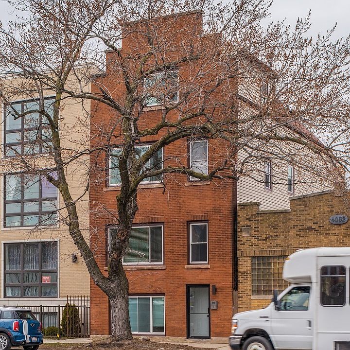 1st image of 4048 N Western Ave #2