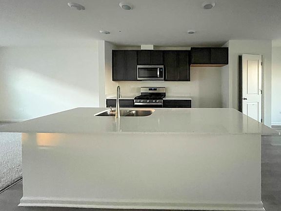 3rd image of 341 Basin Court St