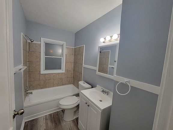 5th image of 852 Negley Ave Unit A