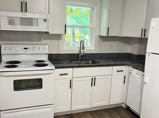 900 Lexington St #14-J, Waltham, MA 02452