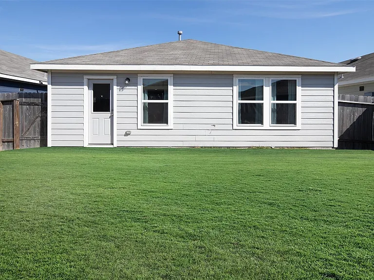 24023 Swather Way — Photo 4