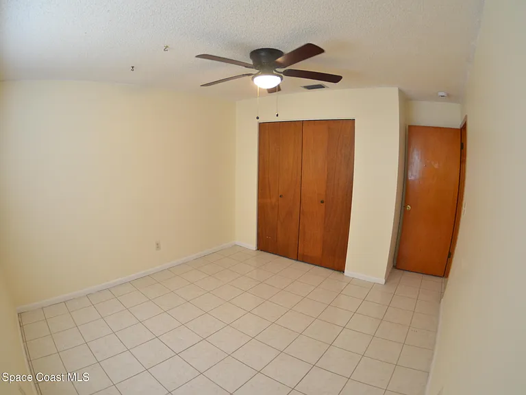 300 Darrow Ave — Photo 20
