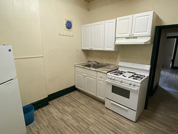 2nd image of 2528 N 5th St #1