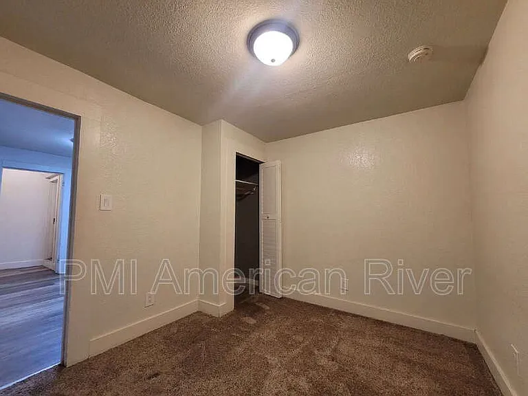 1224 V St #1 — Photo 4