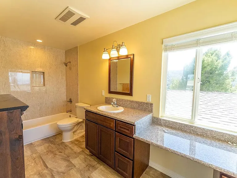 11318 Dona Lisa Dr — Photo 24