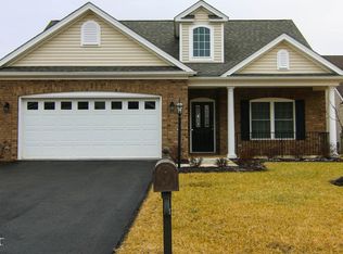 5530 Kentmere Cir, Roanoke, VA 24012
