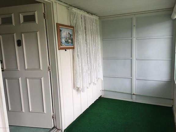 2nd image of 234C Buckingham Ct #100C