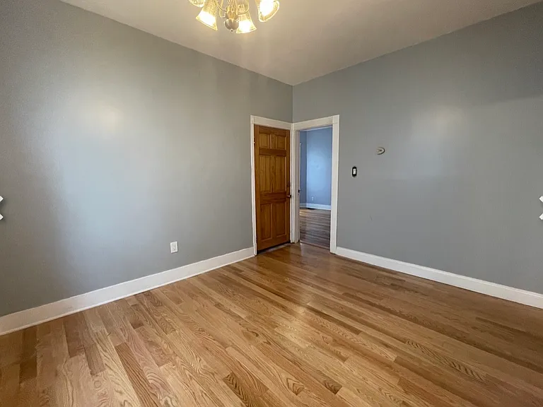 24 Litchfield St #1 — Photo 6