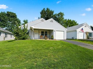 12 Springhill Dr, Brick, NJ 08724
