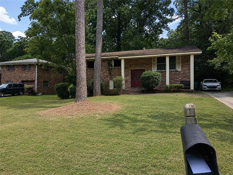 2nd image of 2661 Casher Dr