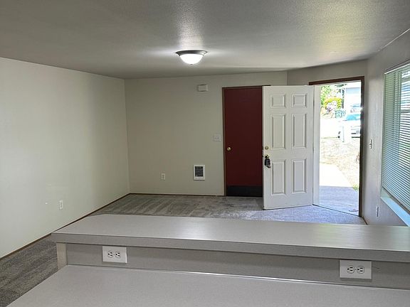 5th image of 6847 5th Ct SE #B