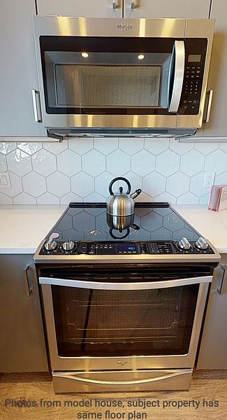 Calgary Townhouse for rent - 2 Bedrooms — photo 14