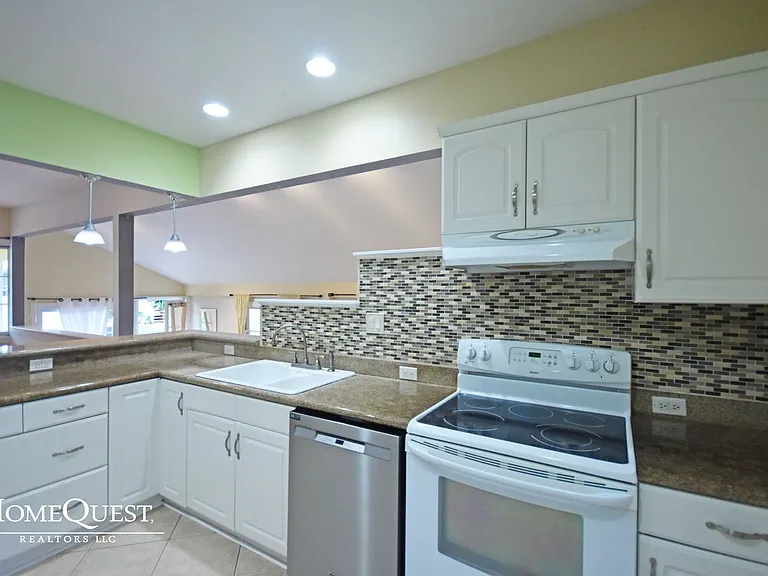 545A Halela St — Photo 9
