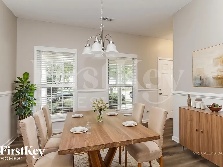 3740 Cottesmore Dr — Photo 8