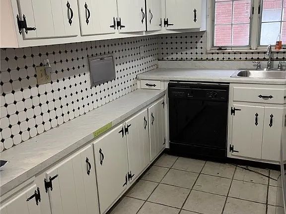 4th image of 1516 Library Ave