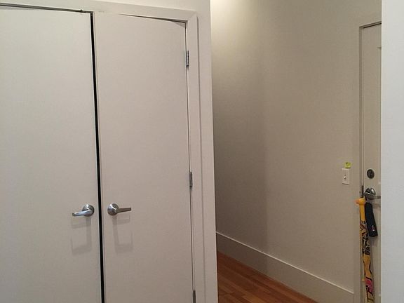 3rd image of 426 Mulberry St #201