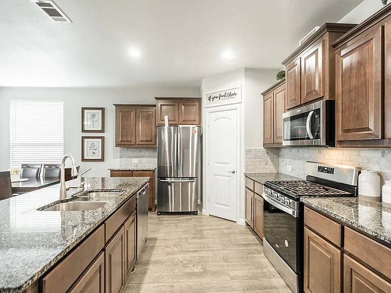 7211 Thomas Paine Rd — Photo 9