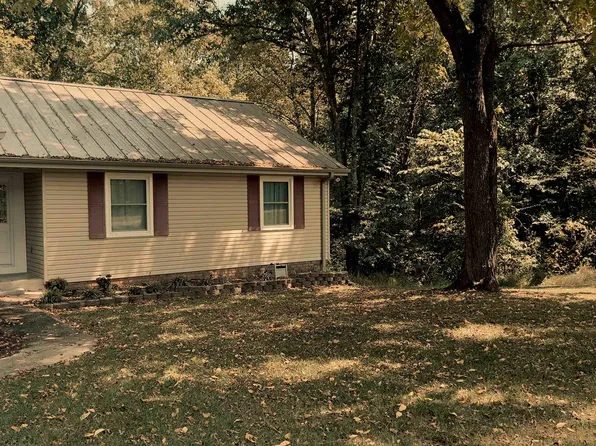314 Whitten Rd, Russellville, AL 35653