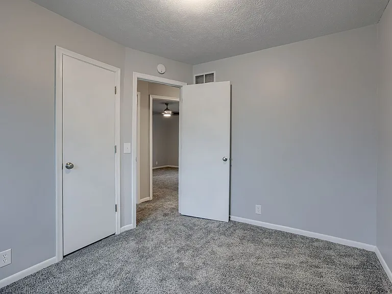 12511 Patrick Cir — Photo 13