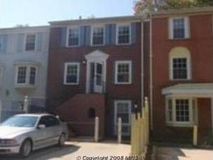 1st image of 8108 Lakepark Dr