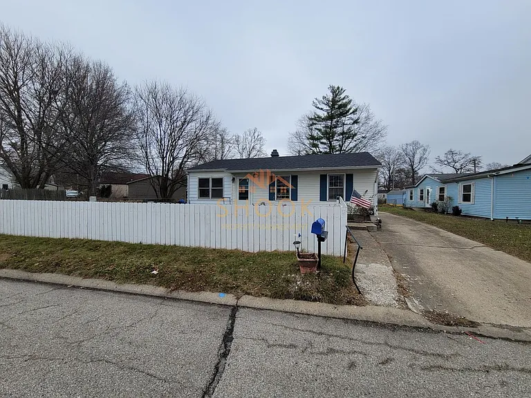 1818 State St — Photo 3