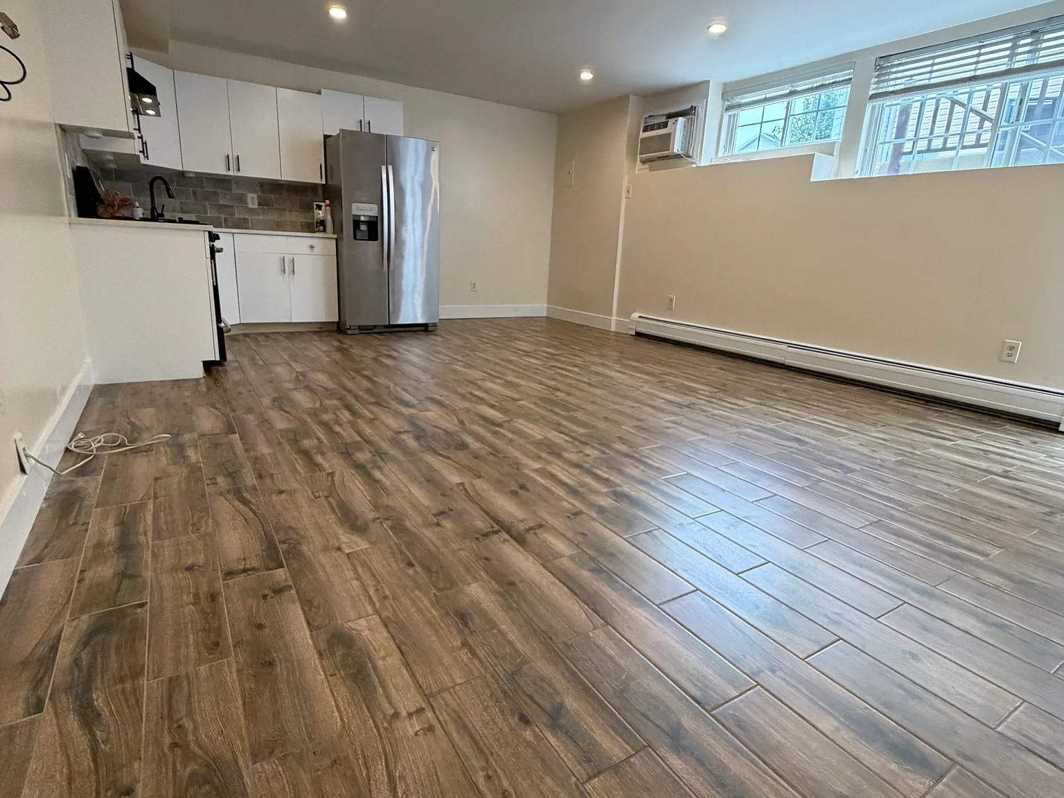 1 bed, 850 sqft, $1,600 — Photo 3