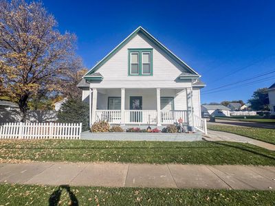 808 3rd St, Alma, NE, 68920