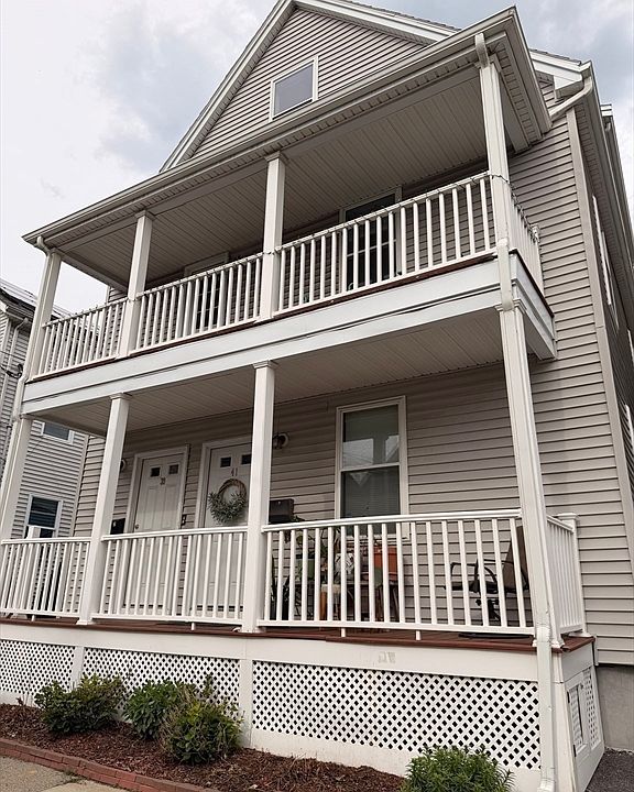 1st image of 39 Montrose St Unit 2