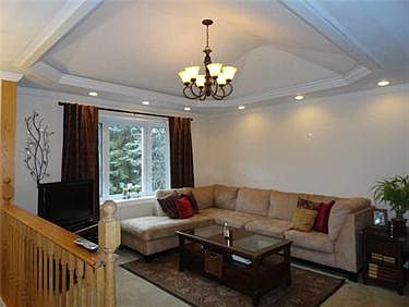 3rd image of 108 Brookston Dr